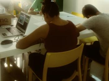 Los jóvenes del Centro Senda de Ourense realizan un taller sobre el sueño 